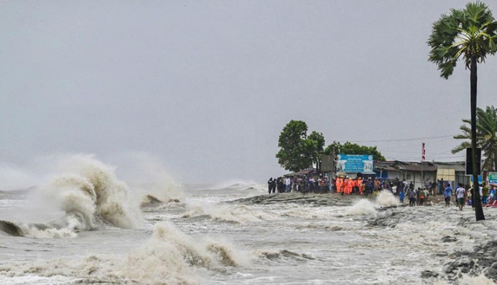 Bangladesh ranks 13th in global long-term climate risk index