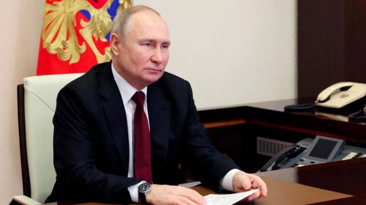 Putin Allows Foreign Gas Buyers to Pay Debts in Foreign Currency