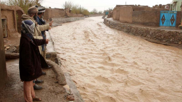 Heavy rain and flash floods kill 33 in Afghanistan