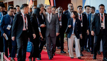 Top Southeast Asian diplomats hold summit with China’s foreign minister