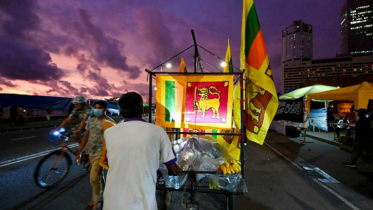 Sri Lanka’s economy records first growth after debt default