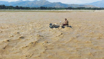 Heavy rains and floods kill 32 in Pakistan in two days