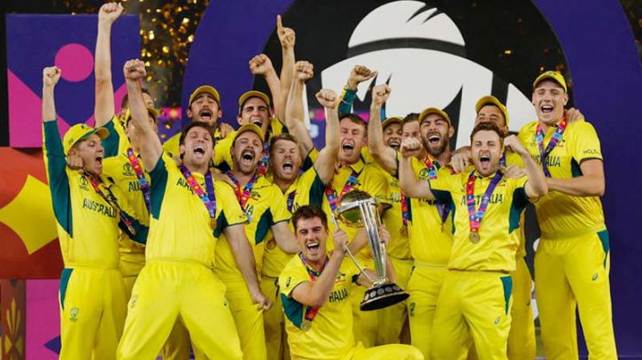 Australia break India's unbeaten streak to lift the World Cup